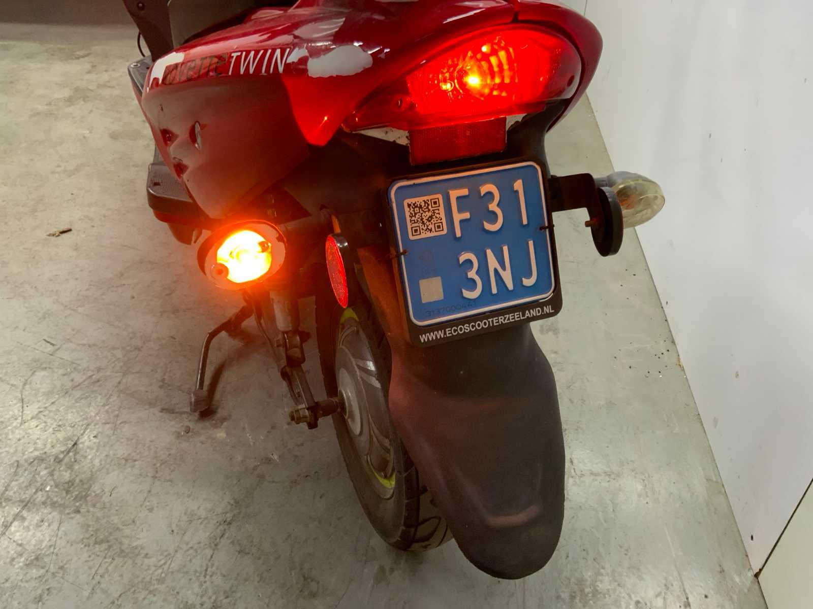 Emco Novette Twin Elektrische Scooter