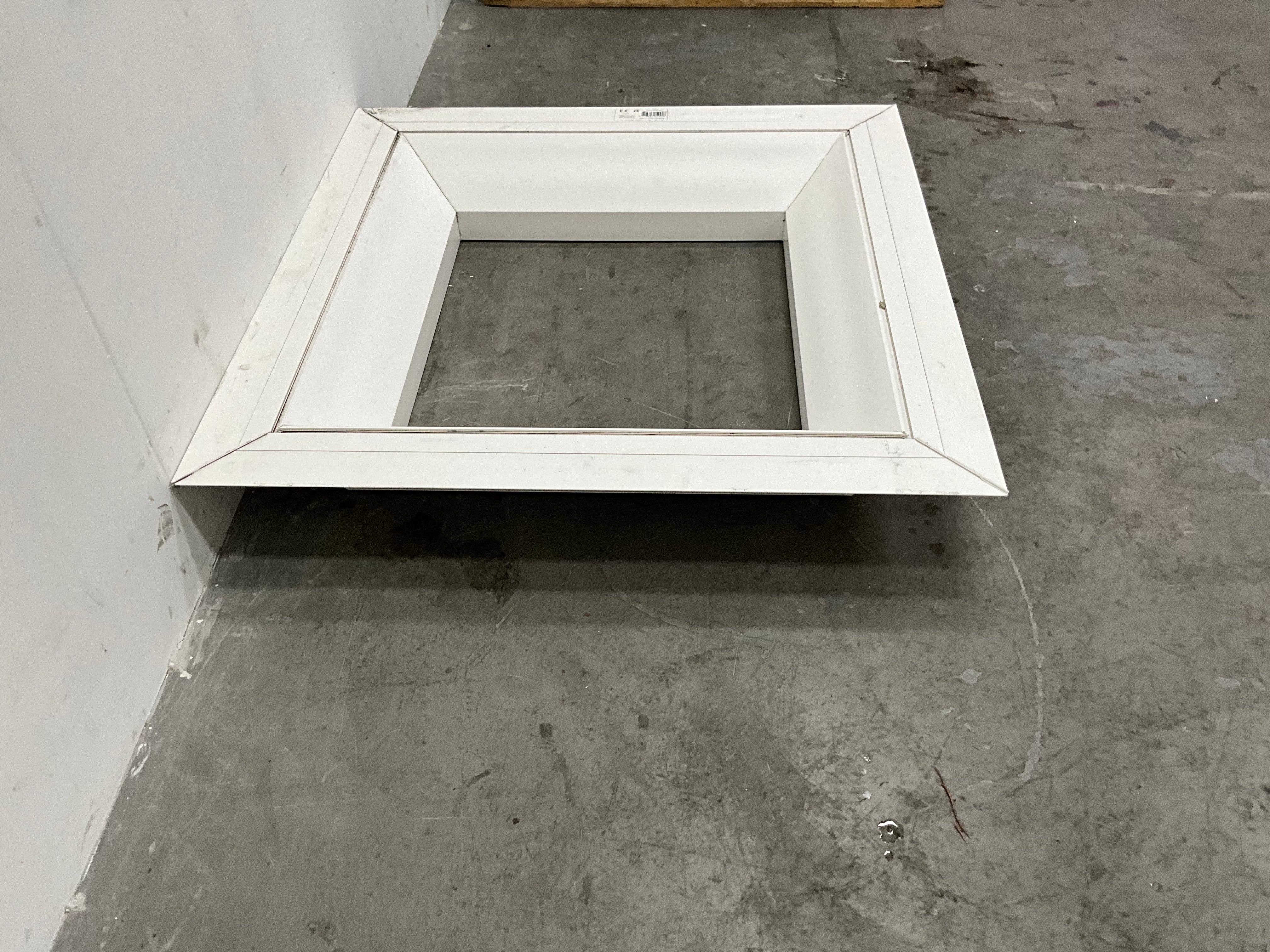 Gesloten dakopstand 102x102